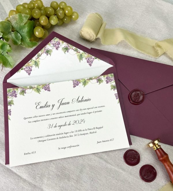 Invitación de boda "Viñedos" – Diseño rústico con ilustraciones de uvas y paisaje campestre - Imagen 2