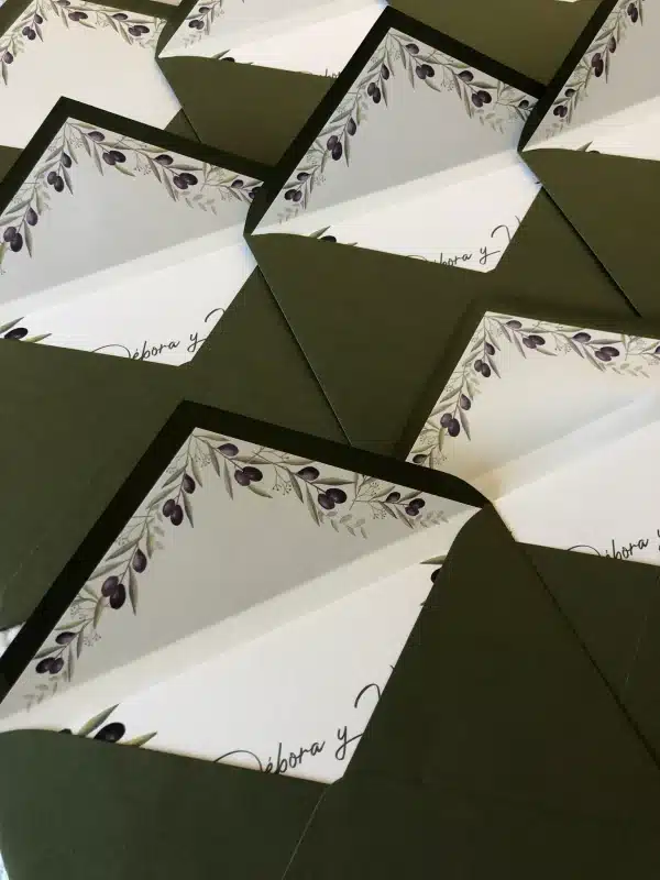 Invitación de boda "Olivo" – Diseño natural y elegante con ilustraciones de ramas de olivo - Imagen 4
