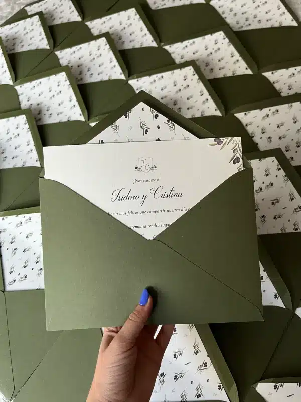 Invitación de boda "Olivo" – Diseño natural y elegante con ilustraciones de ramas de olivo - Imagen 6
