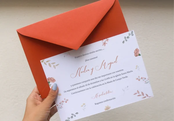 Invitación de boda "Campanilla" – Diseño floral silvestre en tonos suaves con estilo romántico - Imagen 2